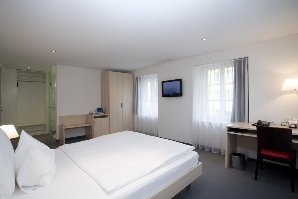 Hotel Ochsen Uster Room photo